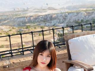 魅妍社 – Olivia童安琪大晒天台最新图库，天空与我对话中…