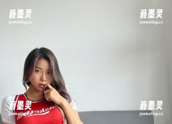 微密圈 - 一打开黑饱宝的空间，各种图片让人眼花缭乱，原图你能让我闭嘴吗？